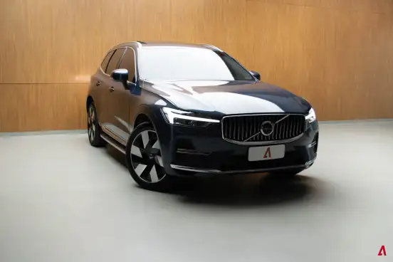 VOLVO-XC60-2024