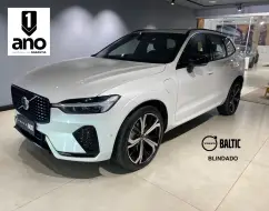 VOLVO XC60 2.0 T8 RECHARGE ULTIMATE DARK AWD GEARTRONIC VOLVO XC60 2.0 T8 RECHARGE ULTIMATE DARK AWD GEARTRONIC