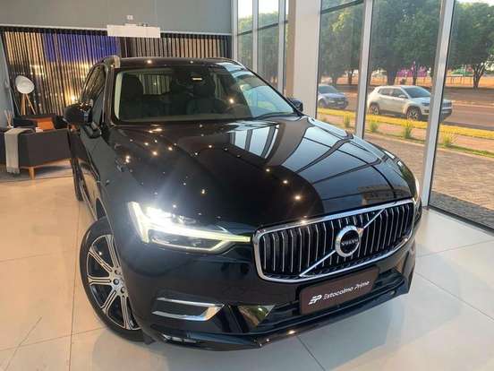 VOLVO-XC60-2018