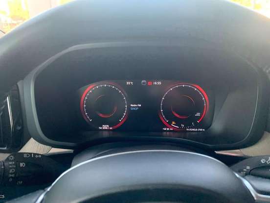 VOLVO-XC60-2018