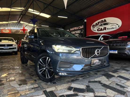 VOLVO-XC60-2018