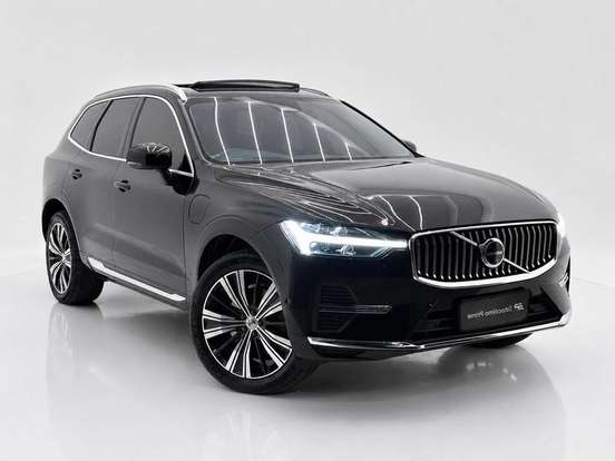 VOLVO-XC60-2021