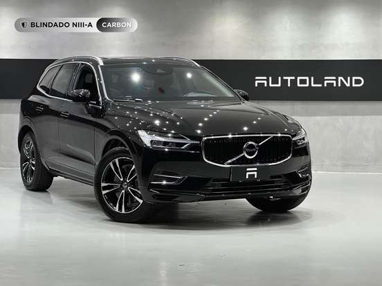 VOLVO-XC60-2020