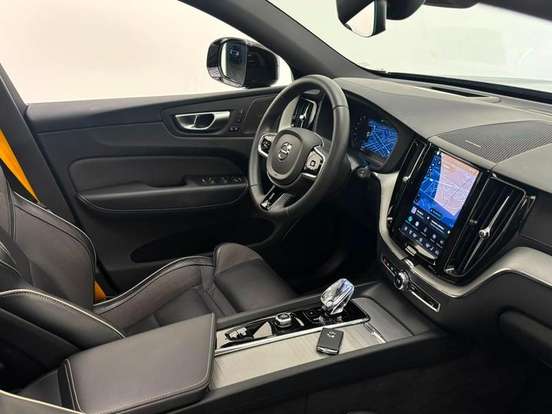 VOLVO-XC60-2.0 T8 RECHARGE POLESTAR ENGINEERED AWD GEARTRONIC VOLVO-XC60-2023