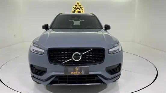 VOLVO-XC90-2022