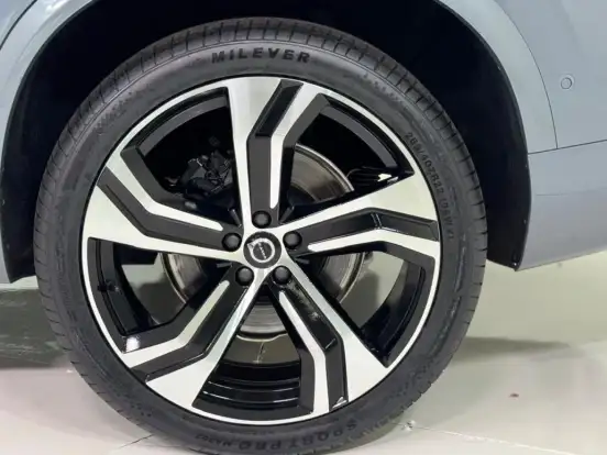 VOLVO-XC90-2.0 T8 HYBRID R-DESIGN AWD GEARTRONIC VOLVO-XC90-2022