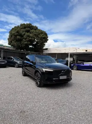 VOLVO-XC90-2025