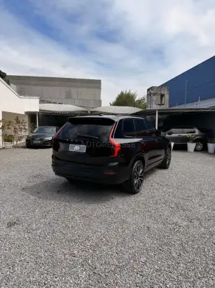 VOLVO-XC90-2025