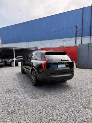 VOLVO-XC90-2025