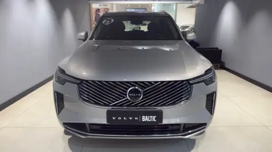 VOLVO-XC90-2024