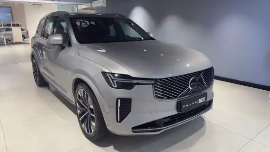 VOLVO-XC90-2024