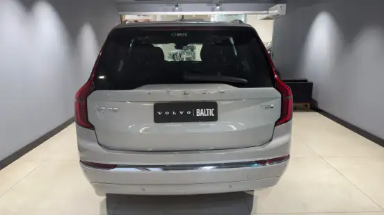 VOLVO-XC90-2024