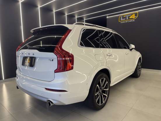 VOLVO-XC90-2.0 T6 GASOLINA MOMENTUM AWD GEARTRONIC VOLVO-XC90-2017