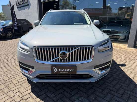 VOLVO-XC90-2023