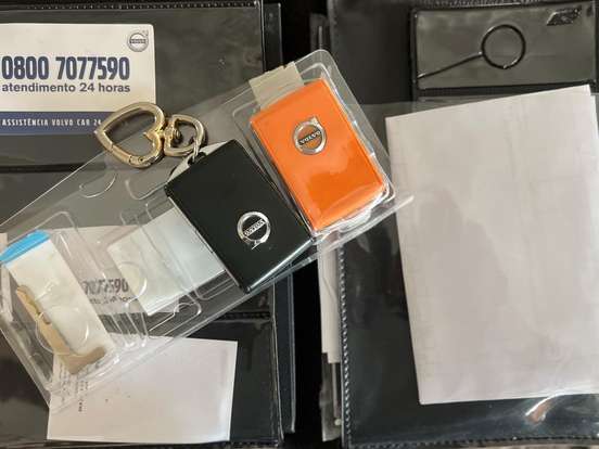 VOLVO-XC40-1.5 T5 RECHARGE R-DESIGN GEARTRONIC VOLVO-XC40-2021