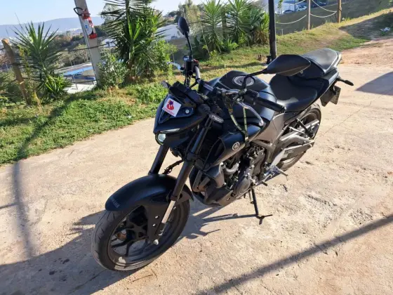 YAMAHA MT-03 CONNECTED ABS 
