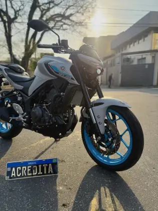 YAMAHA MT-03 CONNECTED ABS 