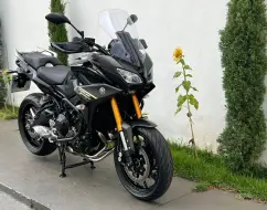 YAMAHA MT-09 TRACER YAMAHA MT-09 TRACER