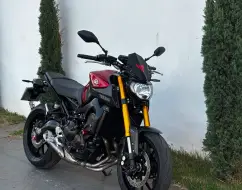 YAMAHA MT-09 YAMAHA MT-09