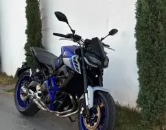 YAMAHA MT-09 YAMAHA MT-09