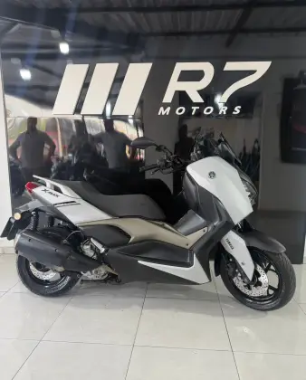 YAMAHA XMAX 250 CONNECTED ABS 
