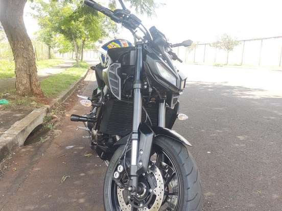 YAMAHA-MT-09 YAMAHA-MT-09-2021