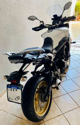 YAMAHA-MT-09 TRACER-2024