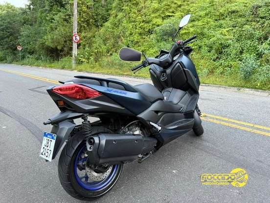 YAMAHA-XMAX ABS-2022
