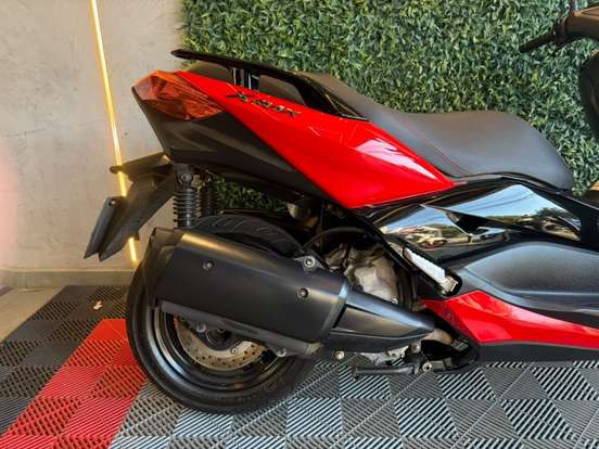YAMAHA-XMAX ABS-2023