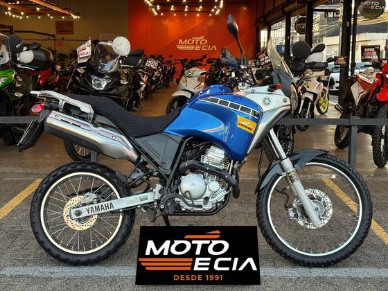 YAMAHA XTZ 250 TÉNÉRÉ 