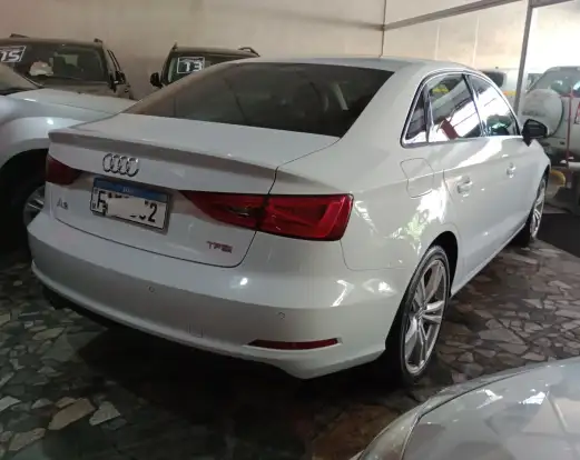AUDI-A3-1.4 TFSI SEDAN ATTRACTION 16V GASOLINA 4P S-TRONIC AUDI-A3-2015