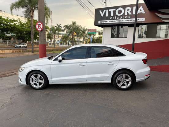 AUDI-A3-2018