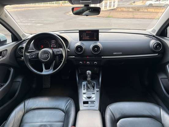AUDI-A3-2018