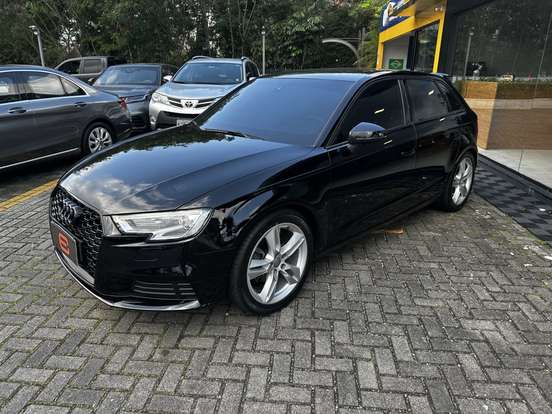 AUDI-A3-1.4 TFSI SPORTBACK AMBIENTE 16V GASOLINA 4P S-TRONIC AUDI-A3-2017
