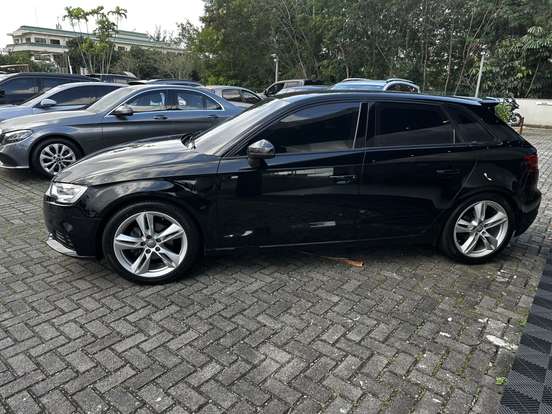 AUDI-A3-1.4 TFSI SPORTBACK AMBIENTE 16V GASOLINA 4P S-TRONIC AUDI-A3-2017