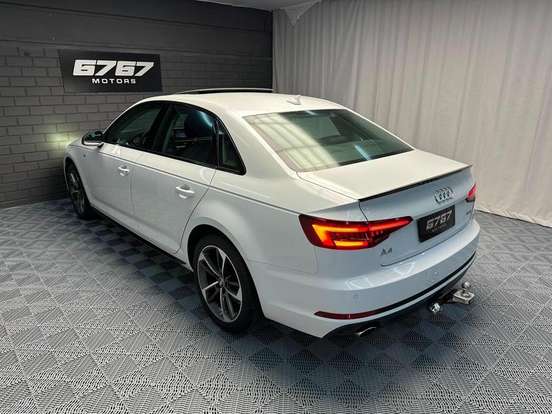 AUDI-A4-2017
