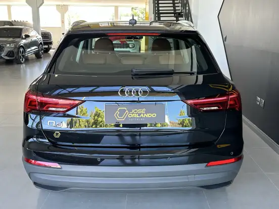 AUDI-Q3-1.4 35 TFSI GASOLINA PRESTIGE PLUS S TRONIC AUDI-Q3-2021
