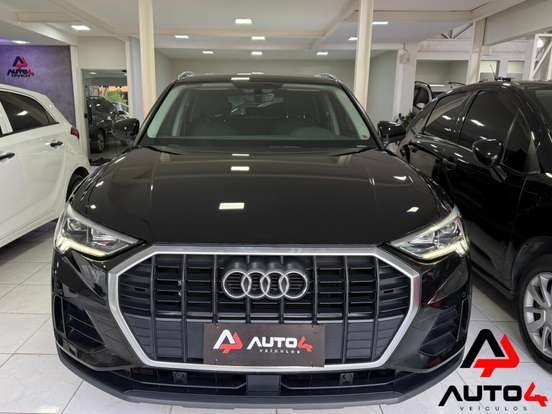AUDI-Q3-2020