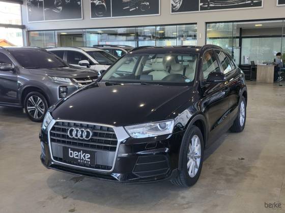 AUDI Q3 1.4 TFSI AMBIENTE FLEX 4P S TRONIC