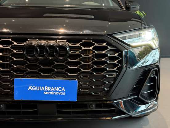 AUDI-Q3-2.0 40 TFSI GASOLINA SPORTBACK PERFORMANCE BLACK PLUS QUATTRO TIPTRONIC AUDI-Q3-2024