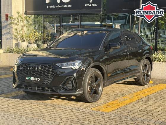 AUDI Q3 2.0 40 TFSI GASOLINA SPORTBACK PERFORMANCE BLACK QUATTRO TIPTRONIC