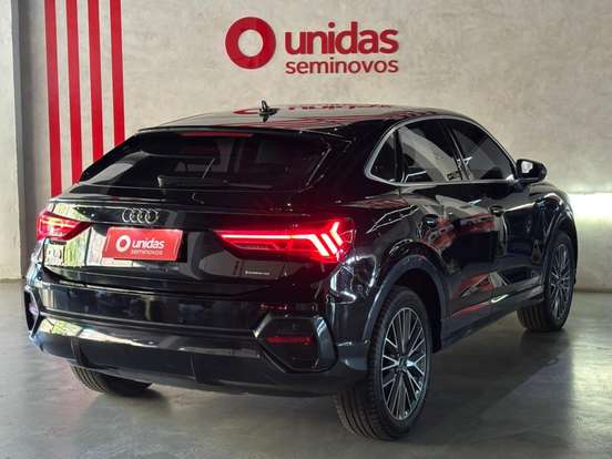AUDI-Q3-2.0 40 TFSI GASOLINA SPORTBACK PERFORMANCE QUATTRO TIPTRONIC AUDI-Q3-2023