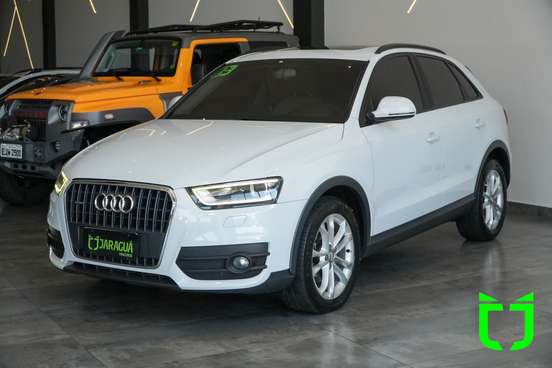 AUDI-Q3-2012