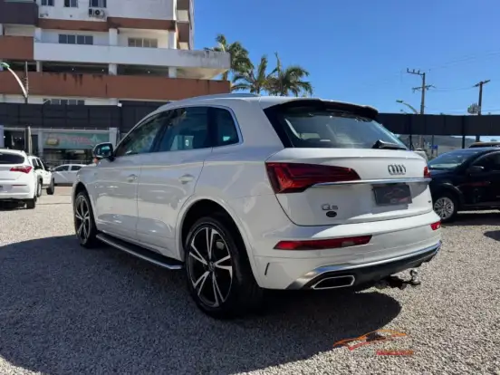 AUDI-Q5-2.0 45 TFSI GASOLINA PRESTIGE QUATTRO S TRONIC AUDI-Q5-2021