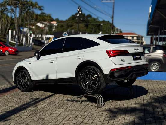 AUDI-Q5-2.0 45 TFSI GASOLINA SPORTBACK S LINE BLACK QUATTRO S TRONIC AUDI-Q5-2021