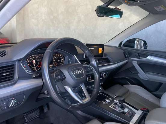 AUDI-Q5-2.0 TFSI GASOLINA PRESTIGE PLUS S TRONIC AUDI-Q5-2019