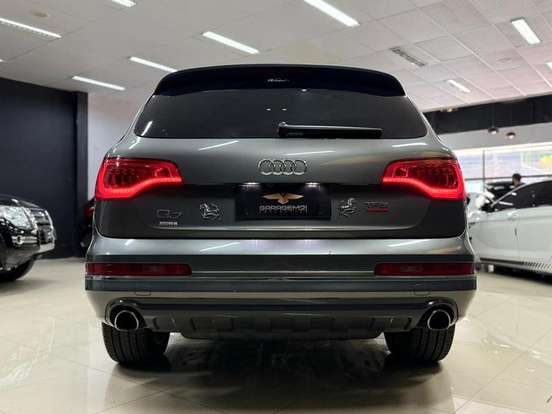 AUDI-Q7-2014
