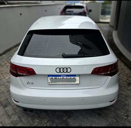 AUDI-A3-2019