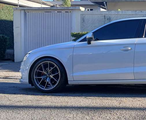 AUDI-A3-2017