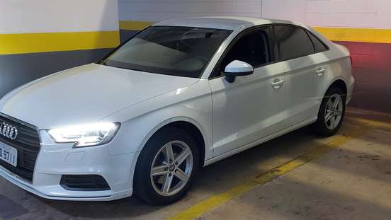 AUDI-A3-2017